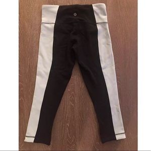 Lululemon Wunder Under Cropped Leggings